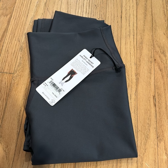 Alo Yoga high waist airlift legging anthracite size medium - Picture 3 of 3